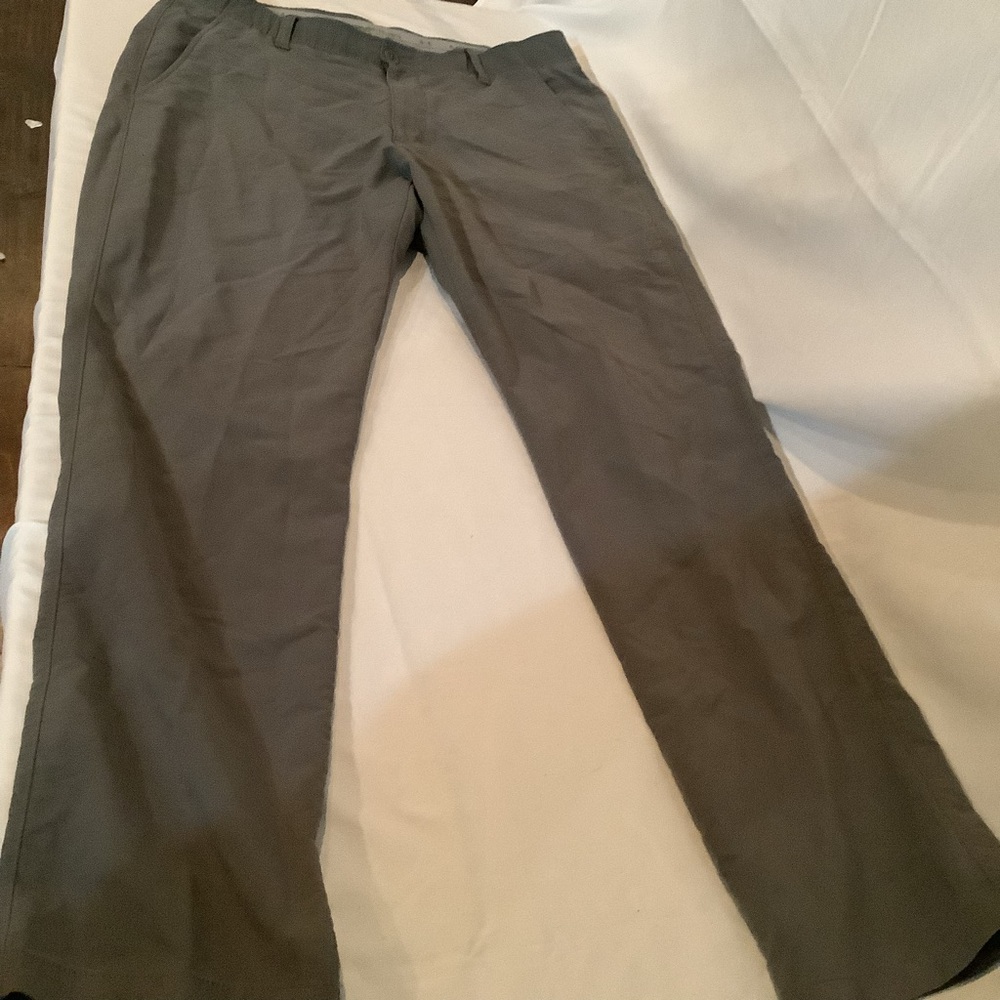 Under Armour Men's Charcoal Chinos